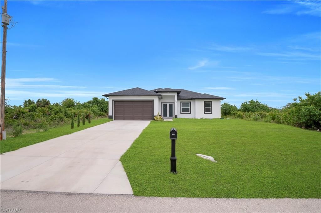 325 Paulcrest AVE, LEHIGH ACRES, FL 33974 — photo 2
