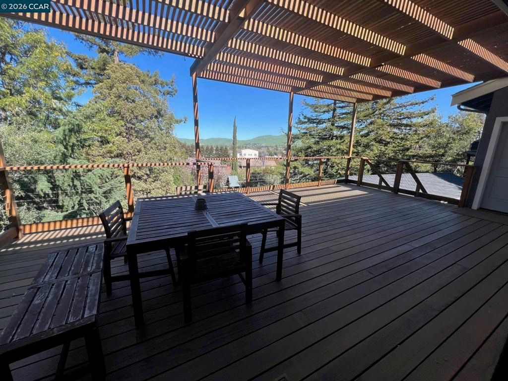 Image 26 of property listing at 5535 5535 Merritt Dr, Concord, CA 94521