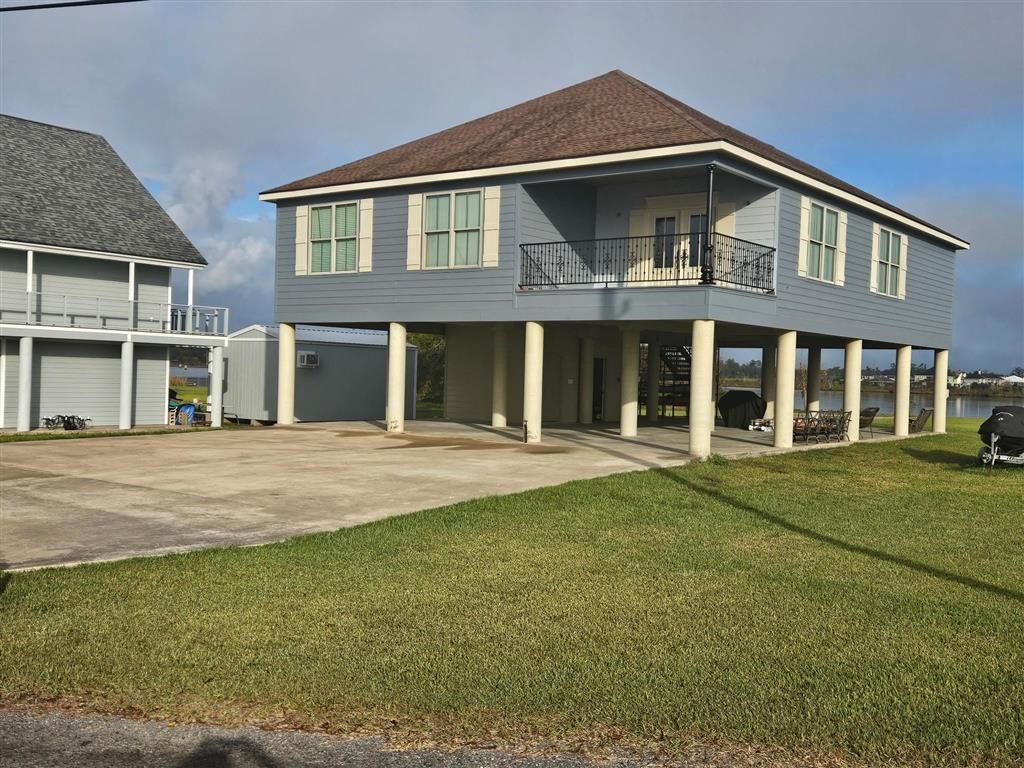 24A River Road, Lake Charles, LA 70601