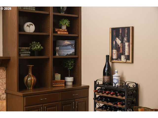 3130 WESTVIEW Ct, Lake Oswego, OR 97034