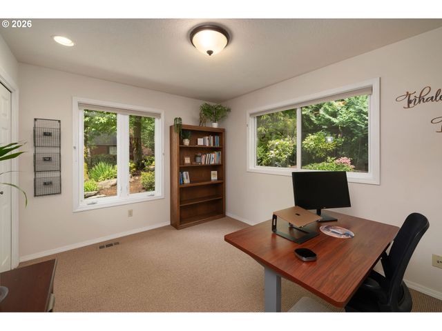 3130 WESTVIEW Ct, Lake Oswego, OR 97034