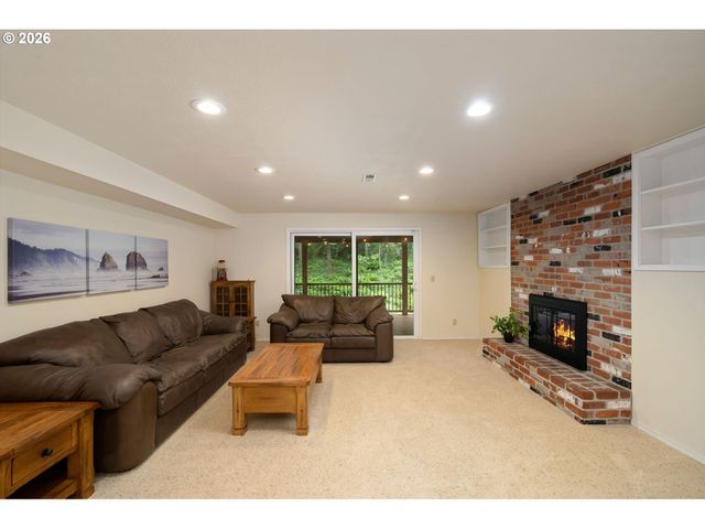 3130 WESTVIEW Ct, Lake Oswego, OR 97034