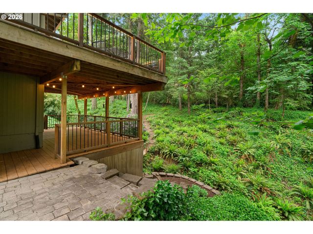 3130 WESTVIEW Ct, Lake Oswego, OR 97034