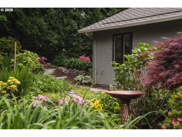3130 WESTVIEW Ct, Lake Oswego, OR 97034