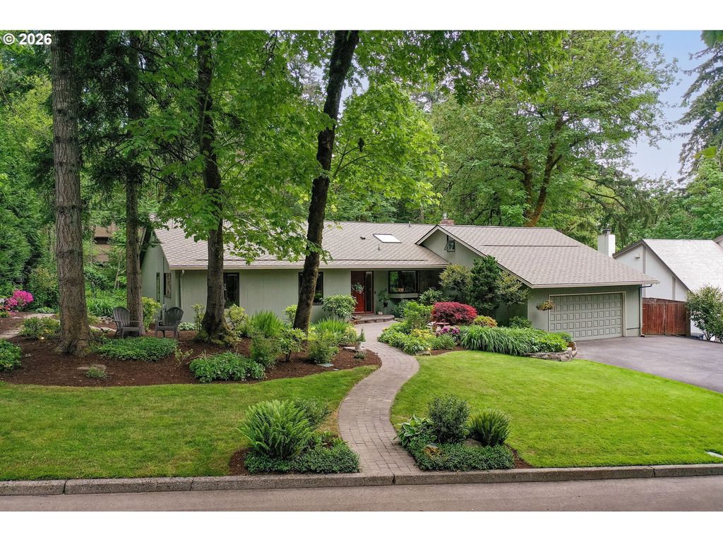 3130 WESTVIEW Ct, Lake Oswego, OR 97034