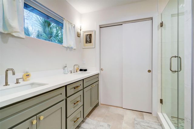 4009 Woodshire Street, Houston, TX 77025