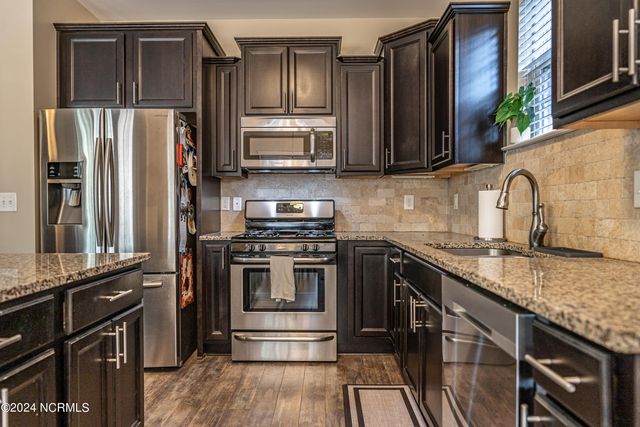 150 Michie Place, Aberdeen, NC 28315