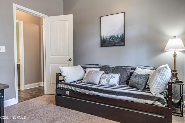 150 Michie Place, Aberdeen, NC 28315