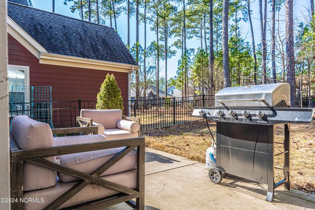 150 Michie Place, Aberdeen, NC 28315