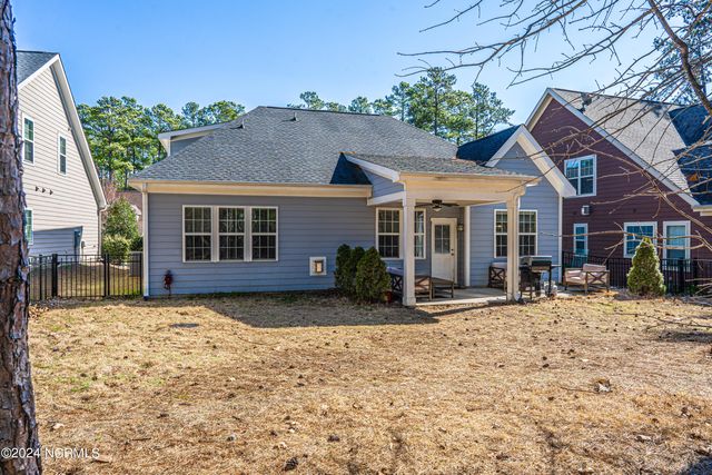 150 Michie Place, Aberdeen, NC 28315