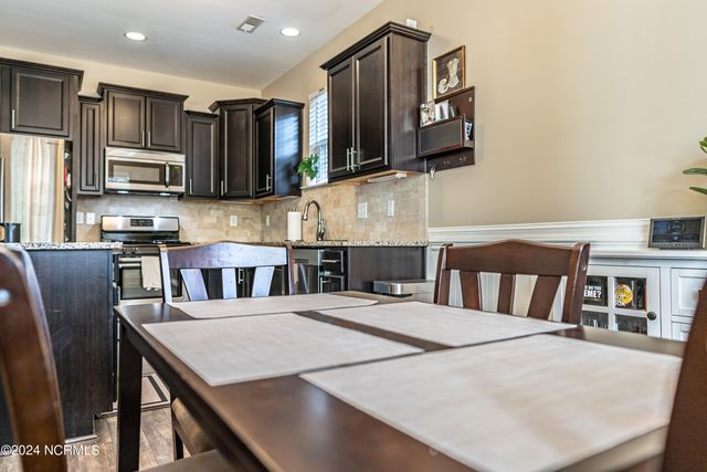 150 Michie Place, Aberdeen, NC 28315