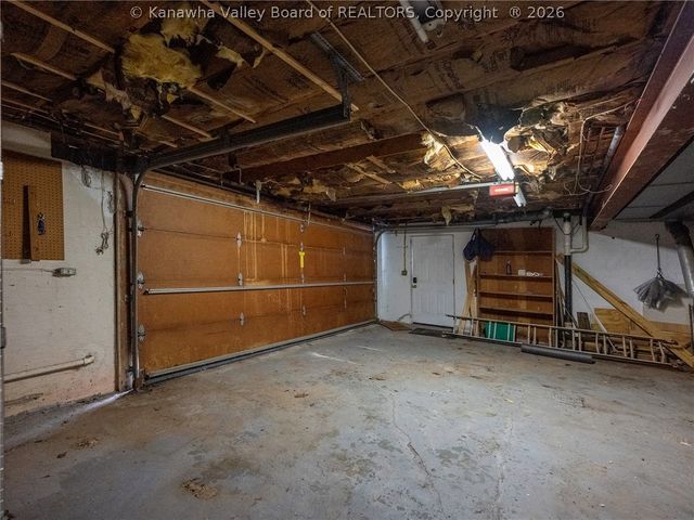 115 RIDGEWOOD FOREST Road, St Albans, WV 25177