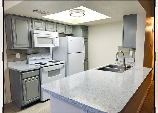 4472 Chaha Road 104, Garland, TX 75043