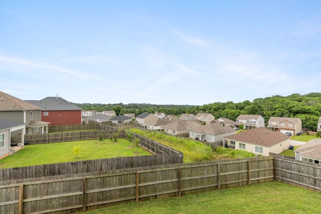 905 Aberdeen Ct, Columbia, TN 38401