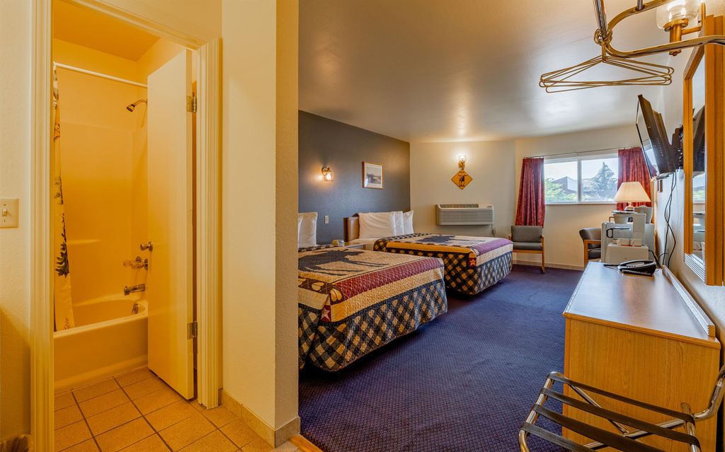 1701 Central Ave, Cody, WY 82414 photo 21