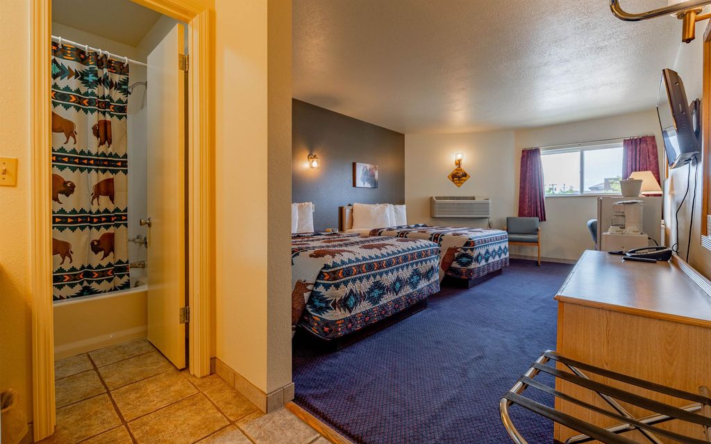 1701 Central Ave, Cody, WY 82414 photo 24