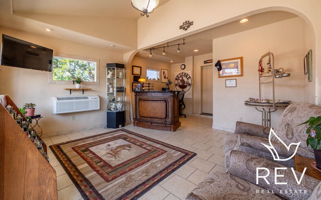 1701 Central Ave, Cody, WY 82414 photo 4