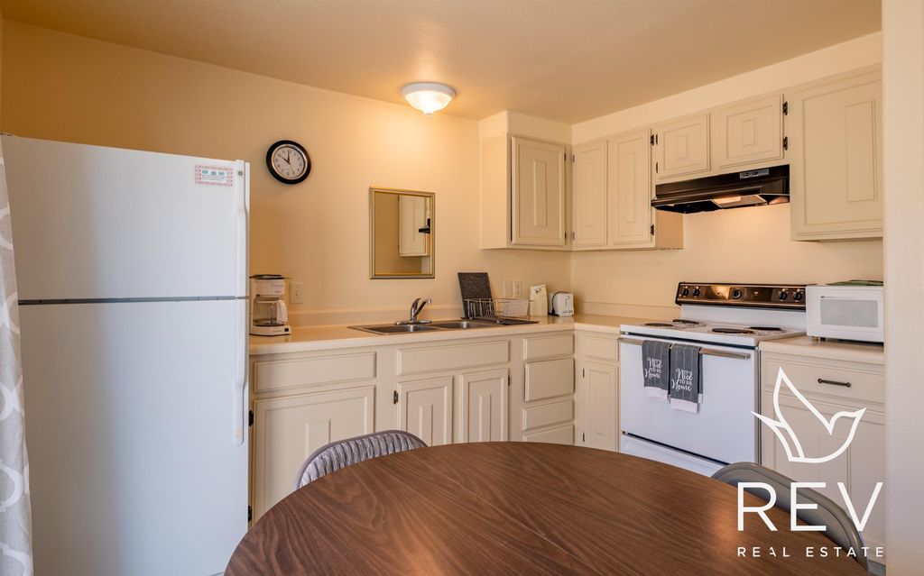 1701 Central Ave, Cody, WY 82414 photo 31