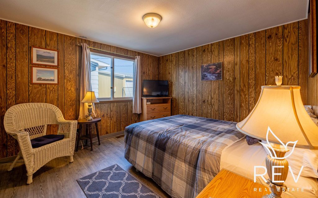 1701 Central Ave, Cody, WY 82414 photo 32