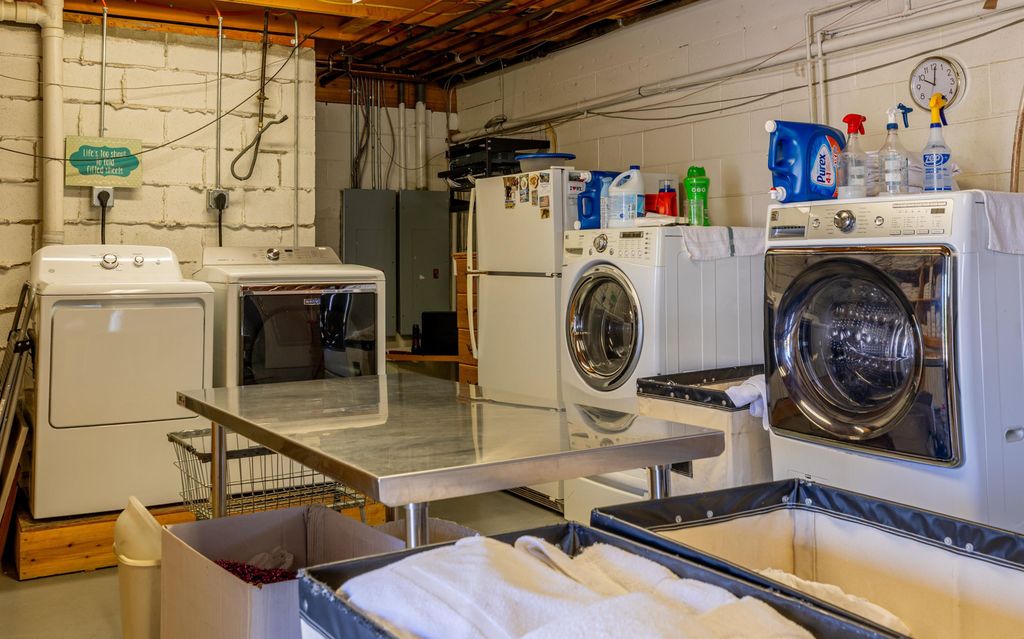 1701 Central Ave, Cody, WY 82414 photo 42