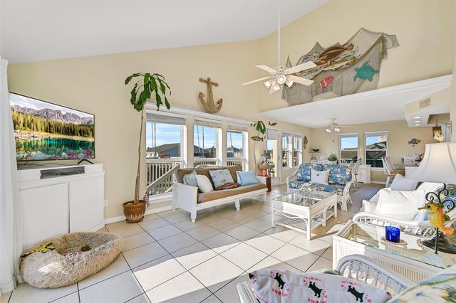 21928 Lampasas Drive, Galveston, TX 77554