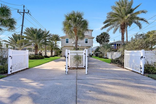 21928 Lampasas Drive, Galveston, TX 77554