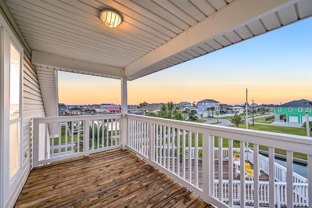 21928 Lampasas Drive, Galveston, TX 77554