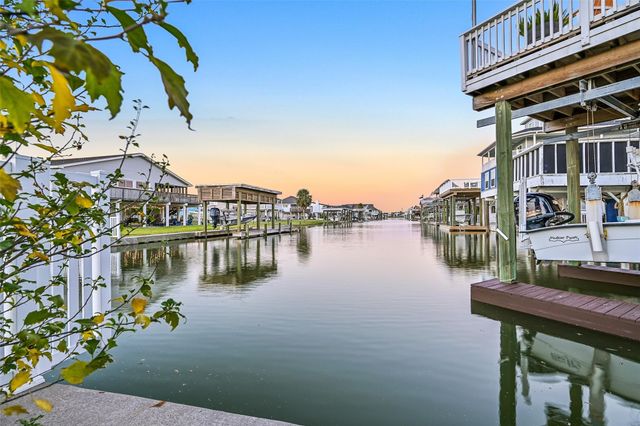 21928 Lampasas Drive, Galveston, TX 77554