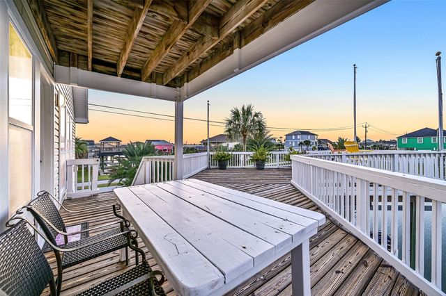 21928 Lampasas Drive, Galveston, TX 77554