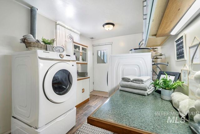 3985 N 2300 E, Filer, ID 83328