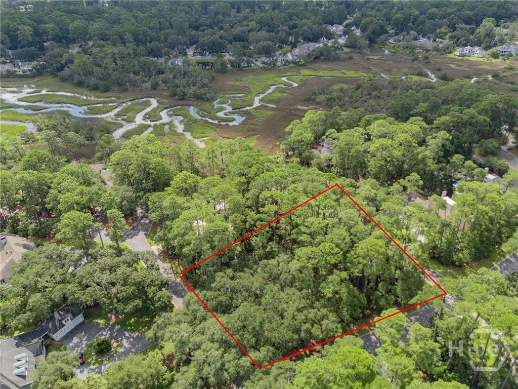 Image 1 of property listing at 1 Hasleiters Retreat, Savannah, GA 31411