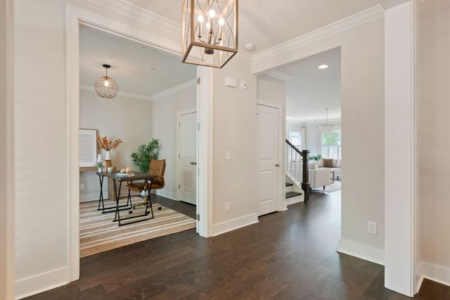 2060 Bushnell Farm Dr, Franklin, TN 37064