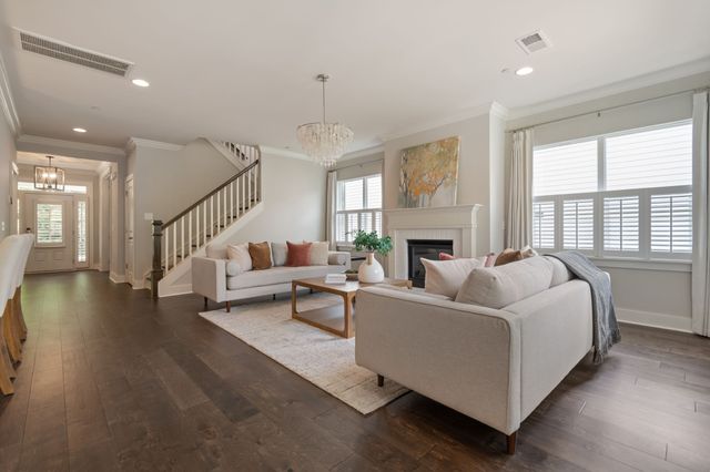 2060 Bushnell Farm Dr, Franklin, TN 37064