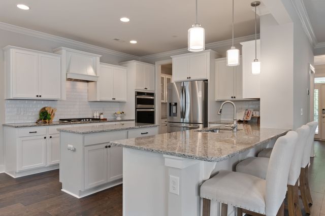 2060 Bushnell Farm Dr, Franklin, TN 37064