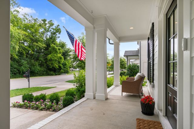 2060 Bushnell Farm Dr, Franklin, TN 37064