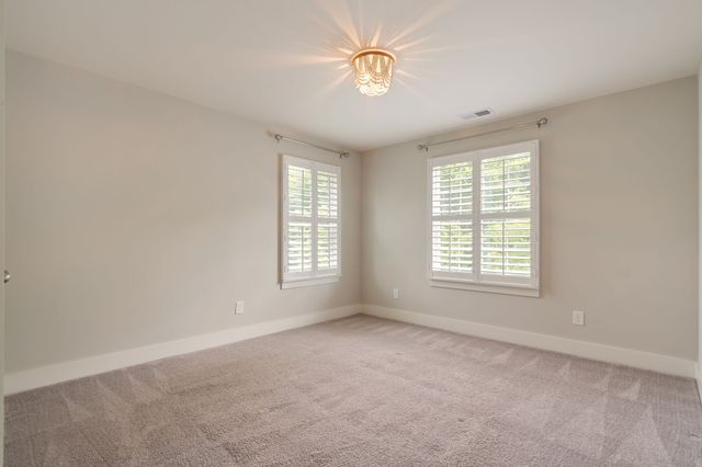 2060 Bushnell Farm Dr, Franklin, TN 37064