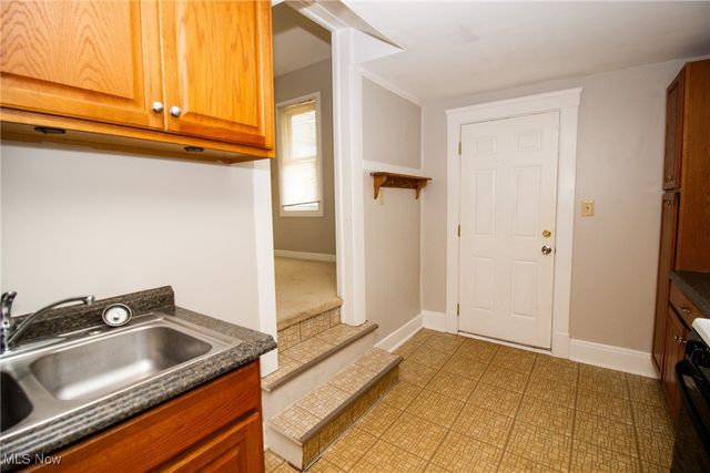 4484-4488 W 149th Street, Cleveland, OH 44135