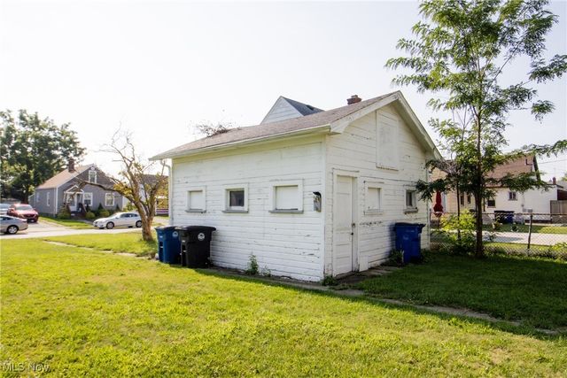 4484-4488 W 149th Street, Cleveland, OH 44135