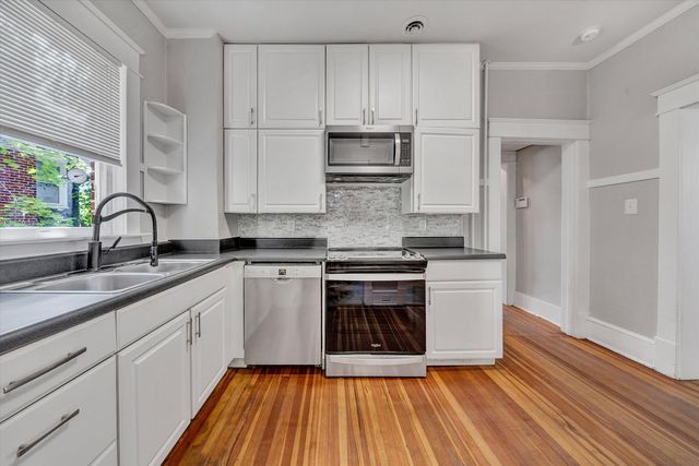 2143 Broadway AVE SW, Roanoke, VA 24014