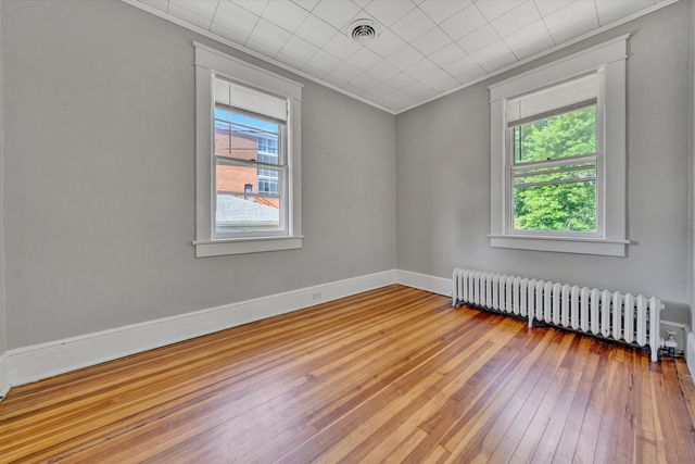 2143 Broadway AVE SW, Roanoke, VA 24014