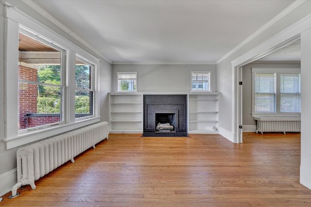 2143 Broadway AVE SW, Roanoke, VA 24014