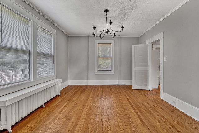 2143 Broadway AVE SW, Roanoke, VA 24014