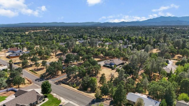 11632 Ridgewood Road, Redding, CA 96003
