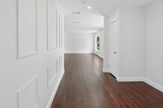 6615 Ridgemont Drive, Dallas, TX 75214