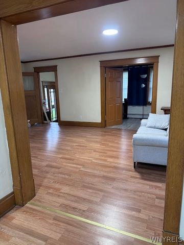 17 West Northrup Place N, Buffalo, NY 14214