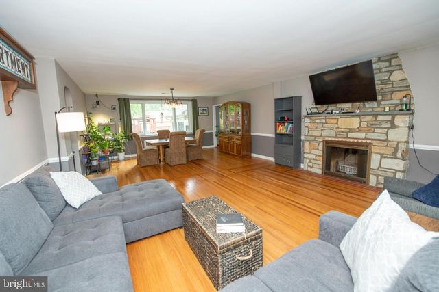 1259 GLENBROOK RD, Huntingdon Valley, PA 19006
