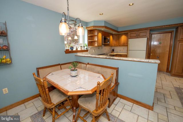 1259 GLENBROOK RD, Huntingdon Valley, PA 19006