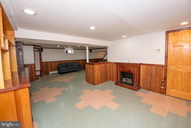 1259 GLENBROOK RD, Huntingdon Valley, PA 19006