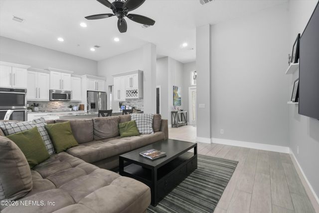 4013 JEBB ISLAND Circle E, Jacksonville, FL 32224
