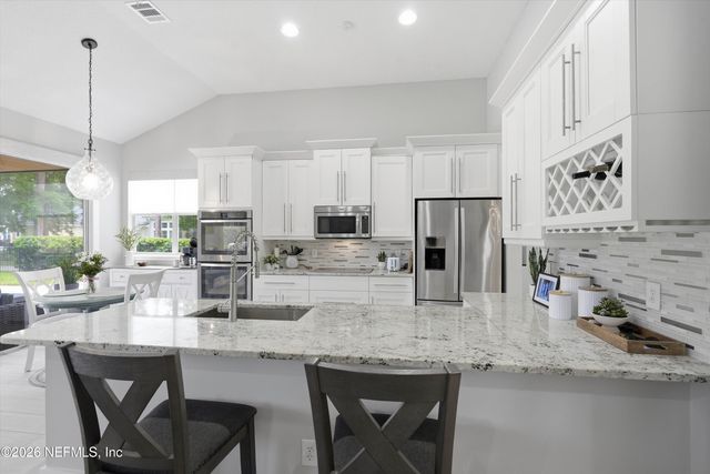 4013 JEBB ISLAND Circle E, Jacksonville, FL 32224